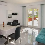 Bero By Interhome * Ceprljanda