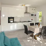 Bero By Interhome Ceprljanda