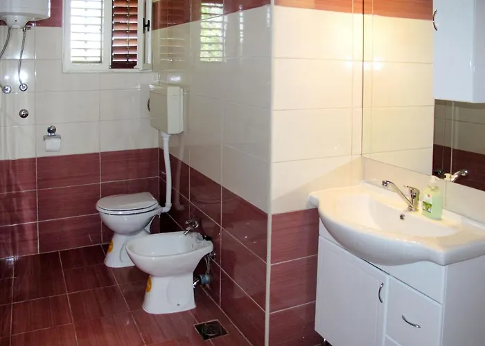 Bero By Interhome Ceprljanda