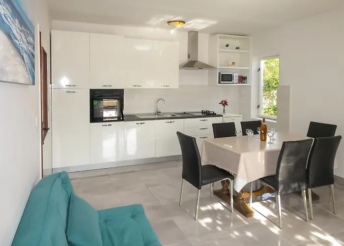 Bero By Interhome Ceprljanda